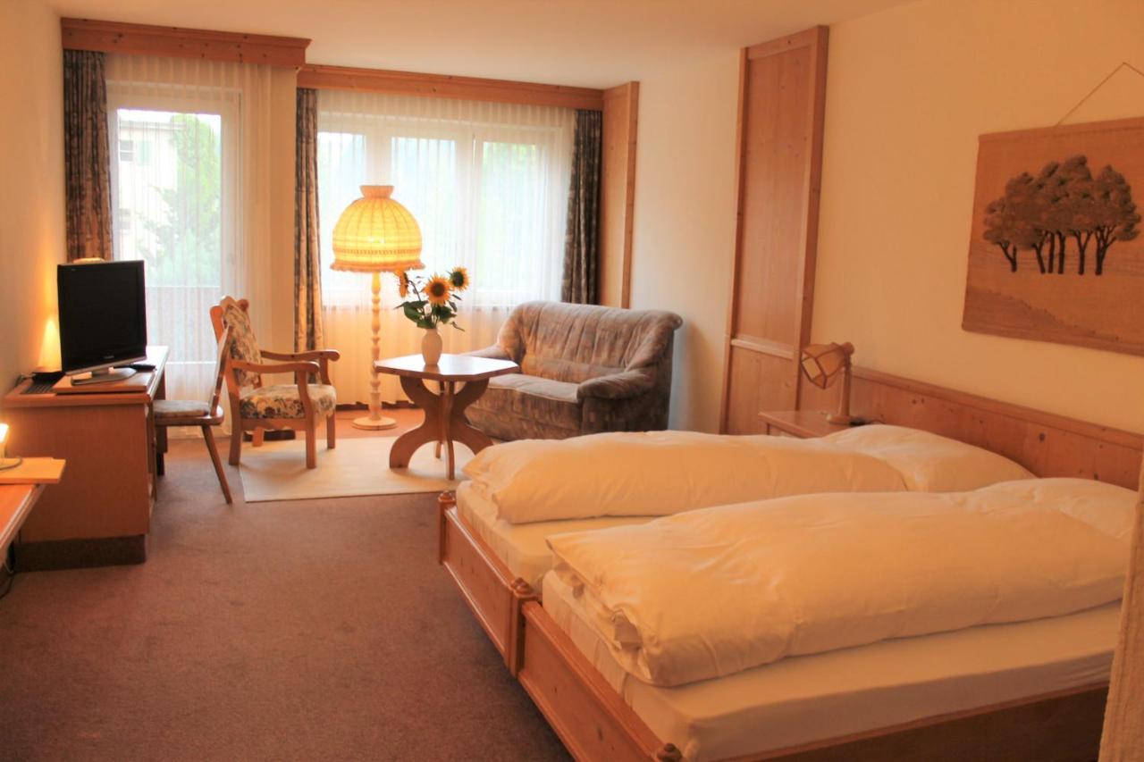 Gemeinschaftshaus Im Oberdorf Lutzelfluh Luaran gambar